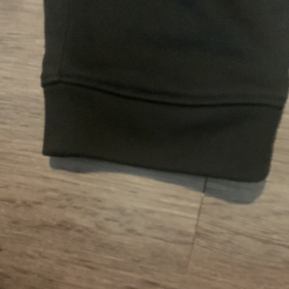 ASICS back joggers - Picture 2 of 3
